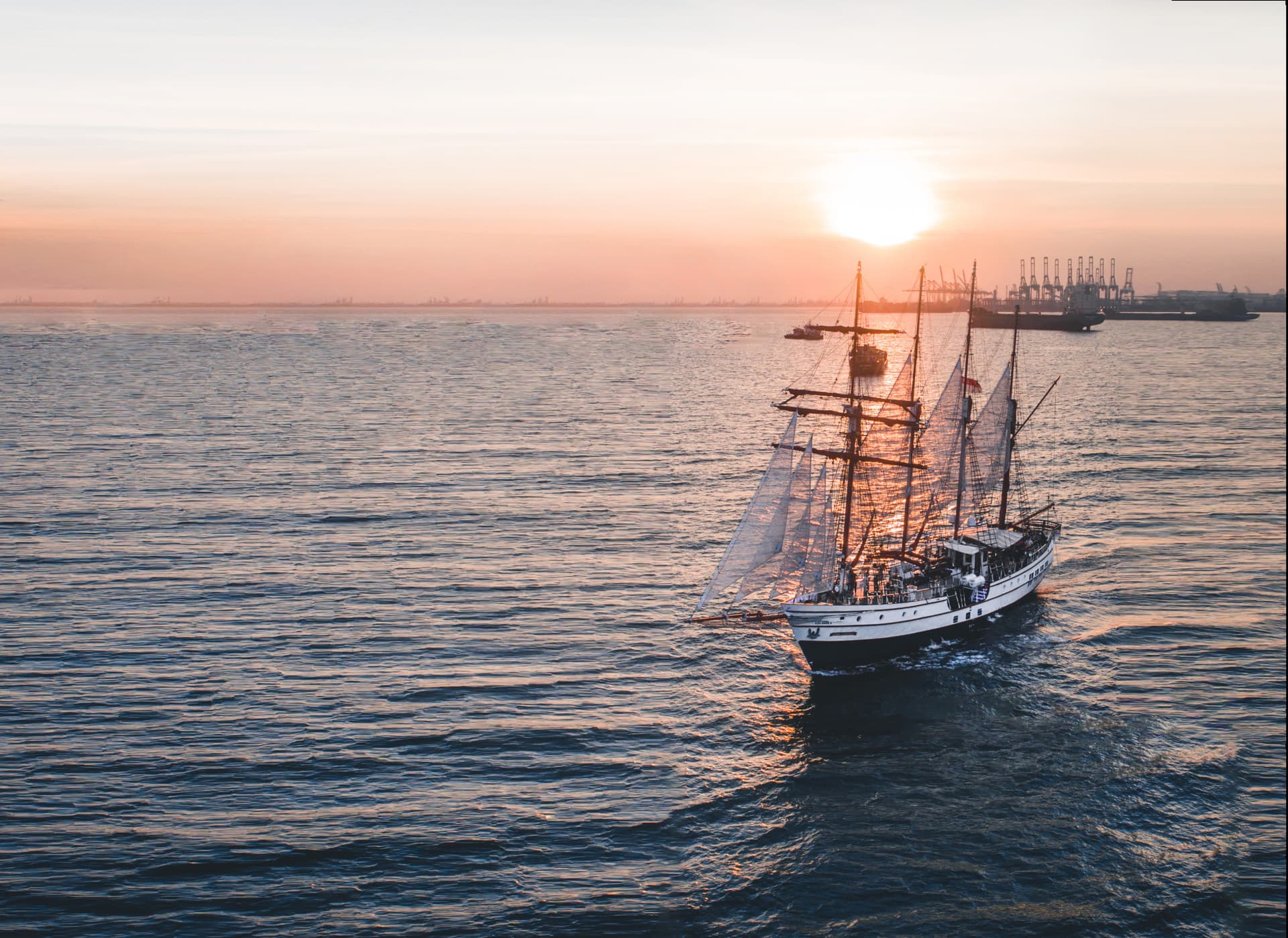 The Royal Albatross - Luxury Tall Ship Cruise Ticket - image 23